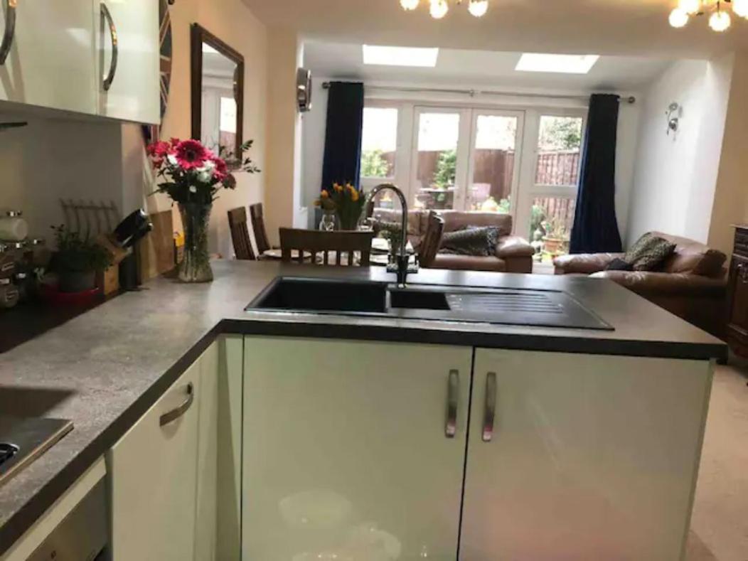 4 Bedroom House In Seaside Town Littlehampton Eksteriør billede